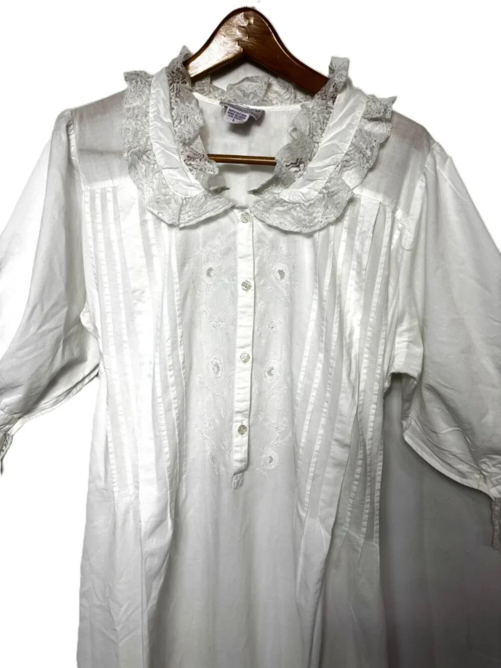 VTG Saybury Boho Cottage white 100% cotton embroidered lacey nightgown Sz L